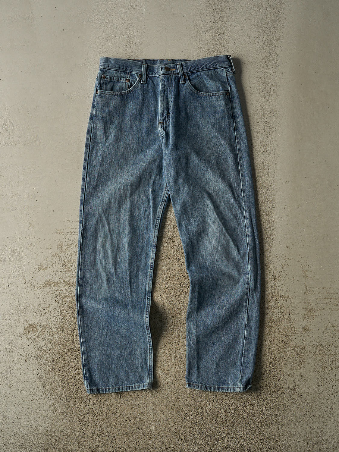 Vintage Y2K Mid Wash Wrangler Jeans (32x30.5)