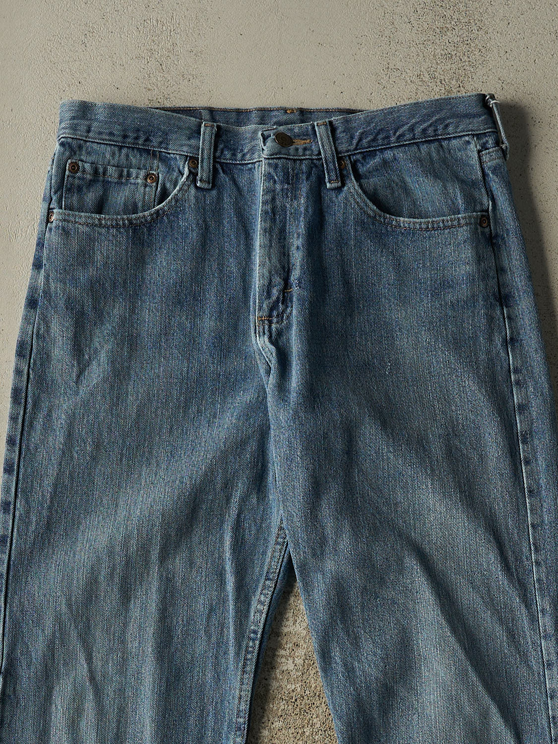 Vintage Y2K Mid Wash Wrangler Jeans (32x30.5)