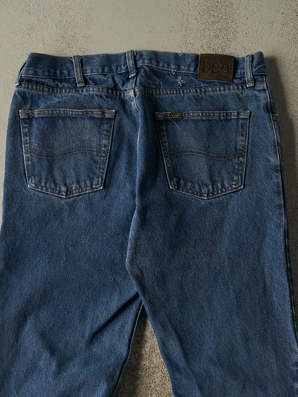 Vintage Y2K Dark Wash Lee Jeans (35x31)