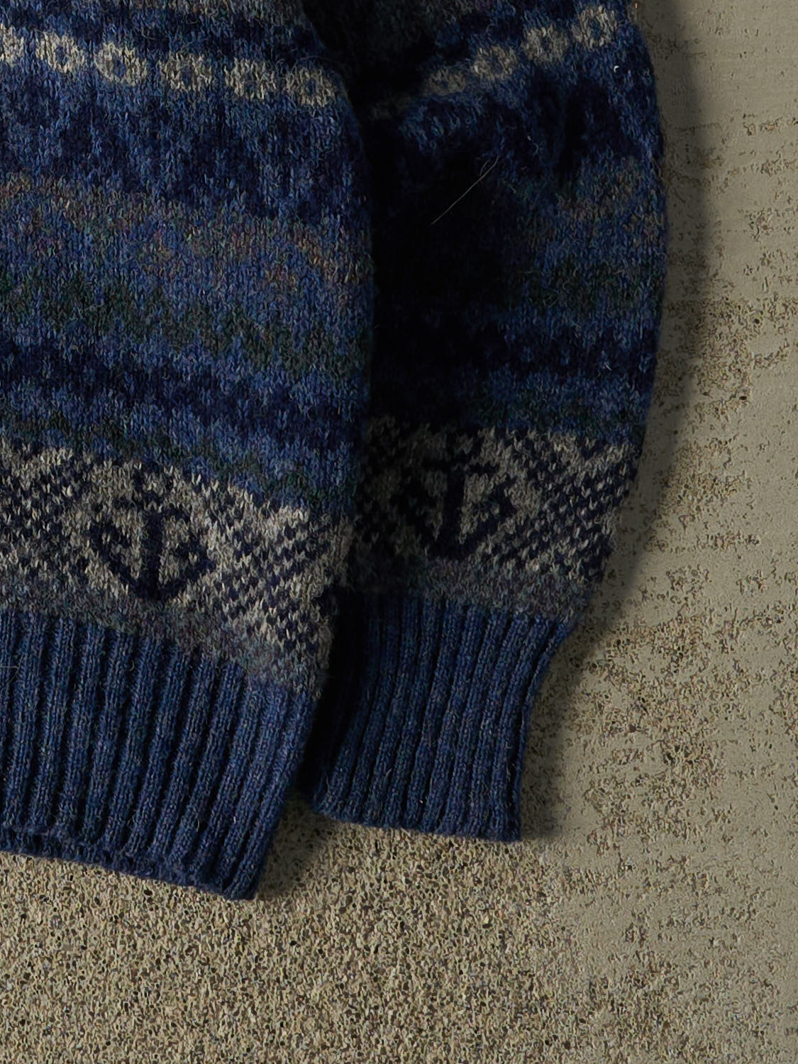 Vintage 90s Blue Wool Knit Sweater (L)