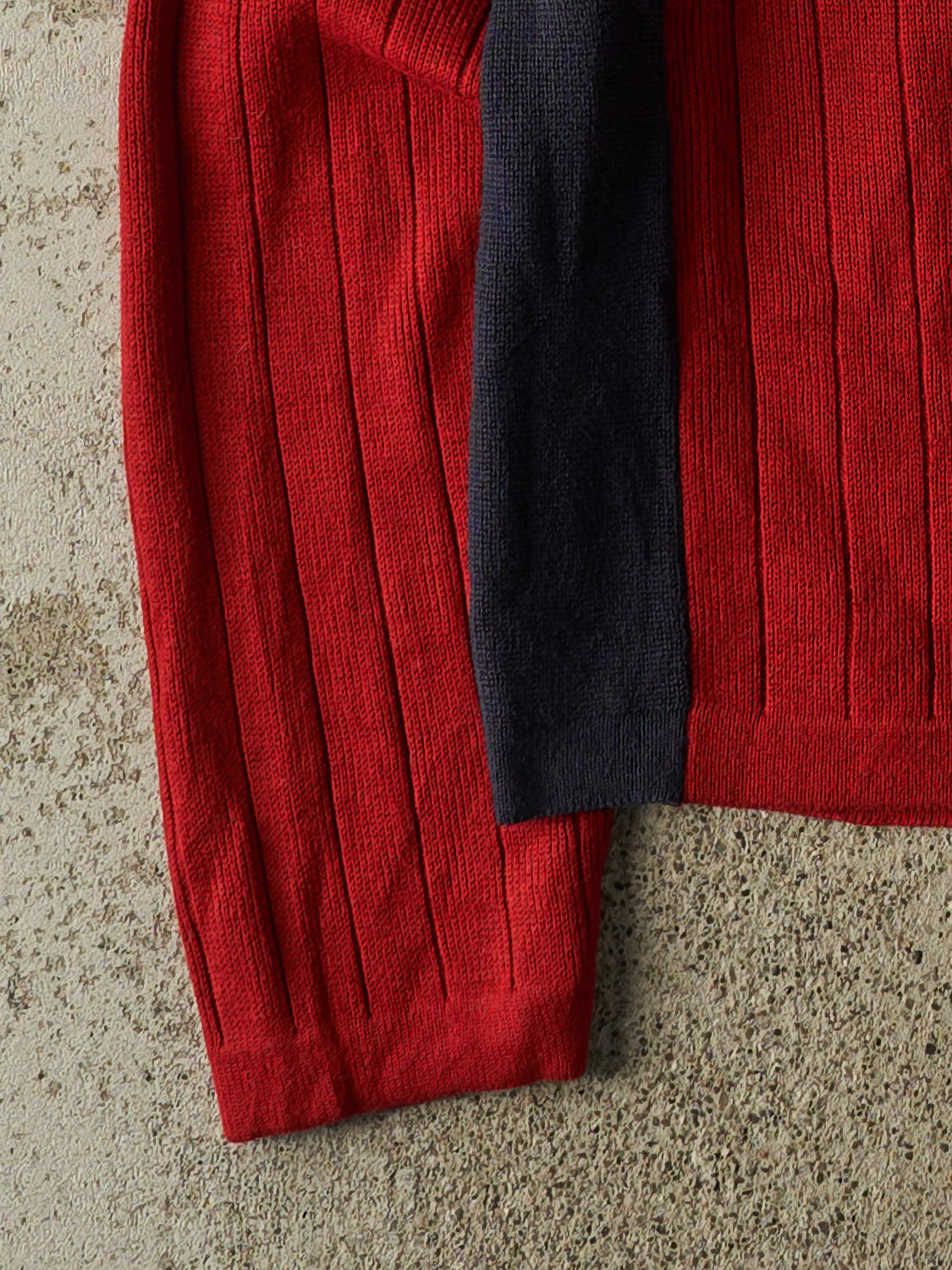 Vintage Y2K Red Abercrombie & Fitch Thermal Knit Long Sleeve (S/M)