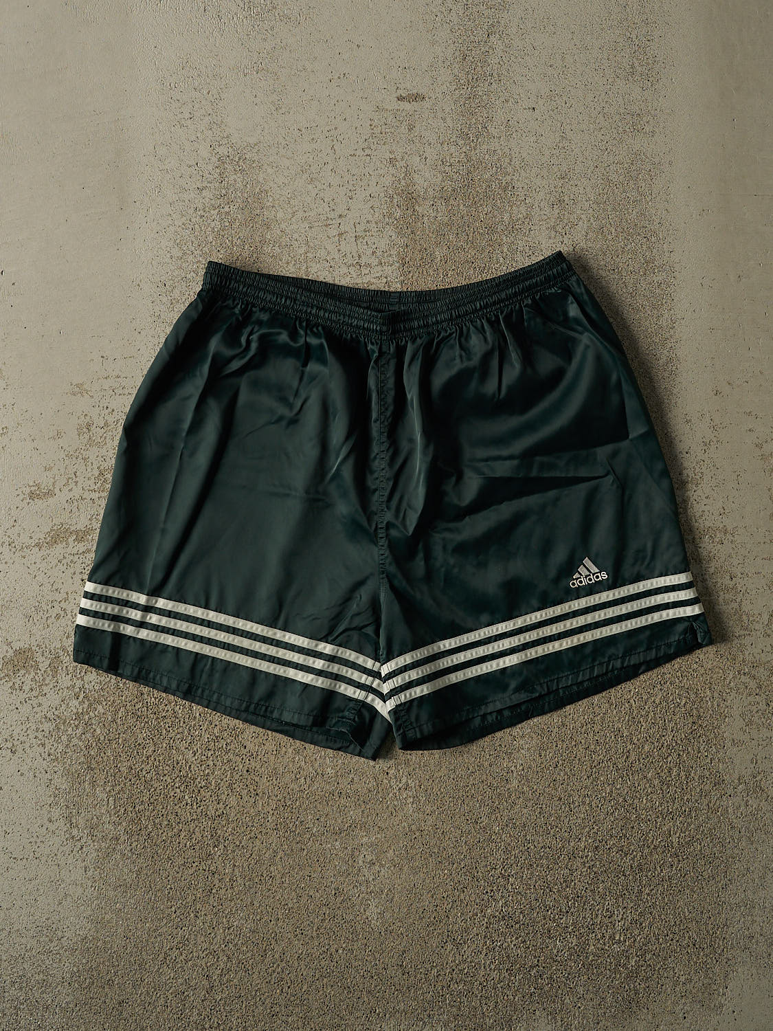 Vintage 90s Green Adidas Track Shorts (33x6)