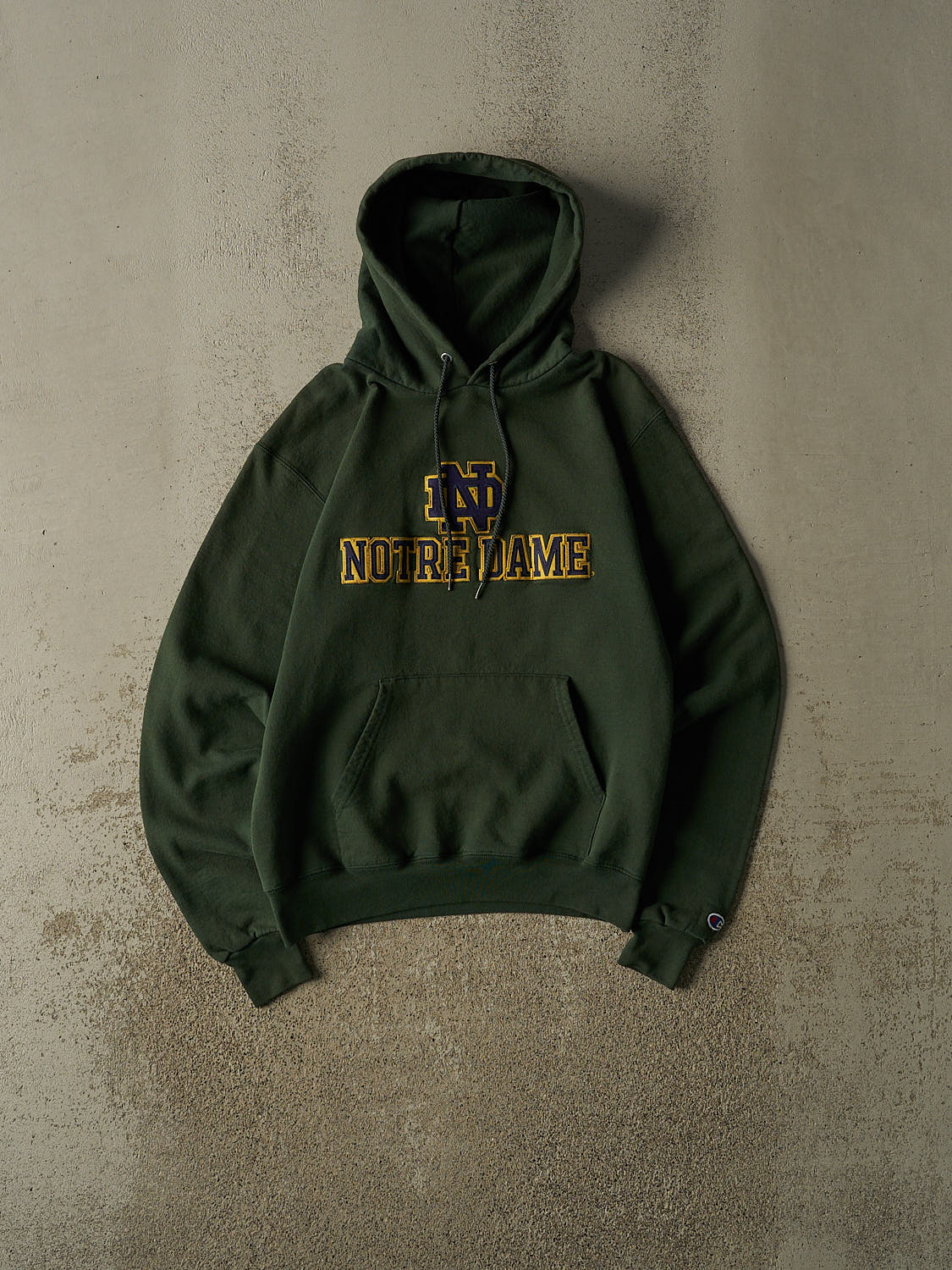 Vintage 90s Green University of Notre Dame Champion Hoodie (XS/S)