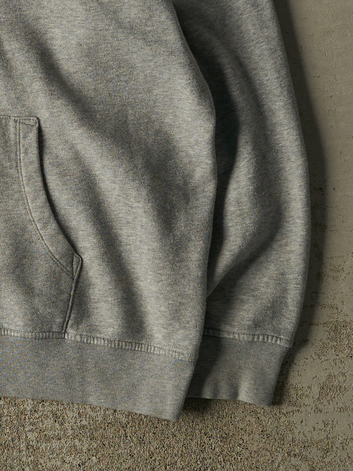 Vintage Y2K Grey Gap Zip Up Hoodie (XL/XXL)