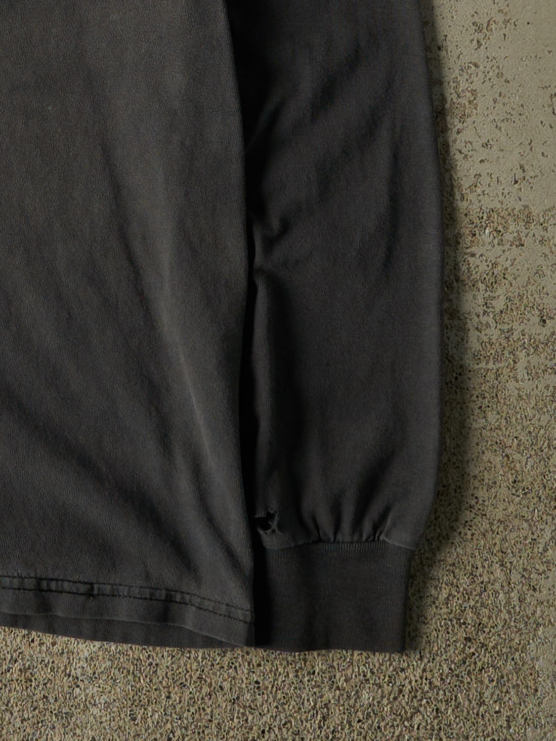 Vintage Y2K Faded Black University of Wyoming Hockey Long Sleeve (XS)