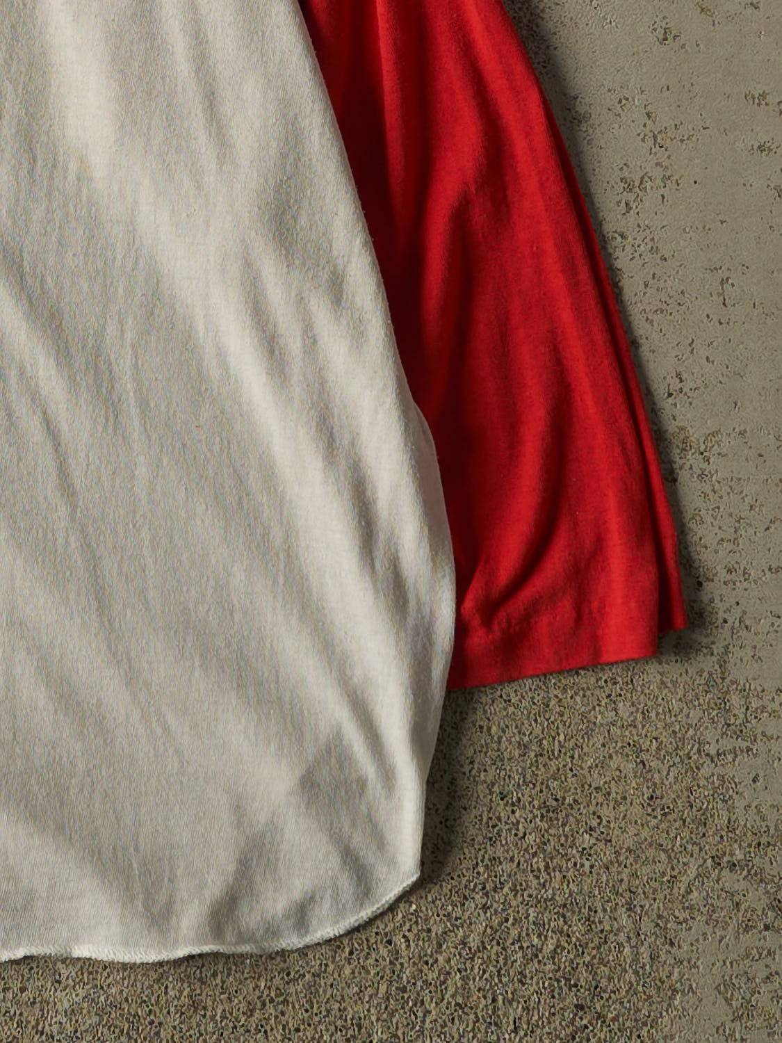 Vintage 80s White Raglan Long Sleeve (S/M)
