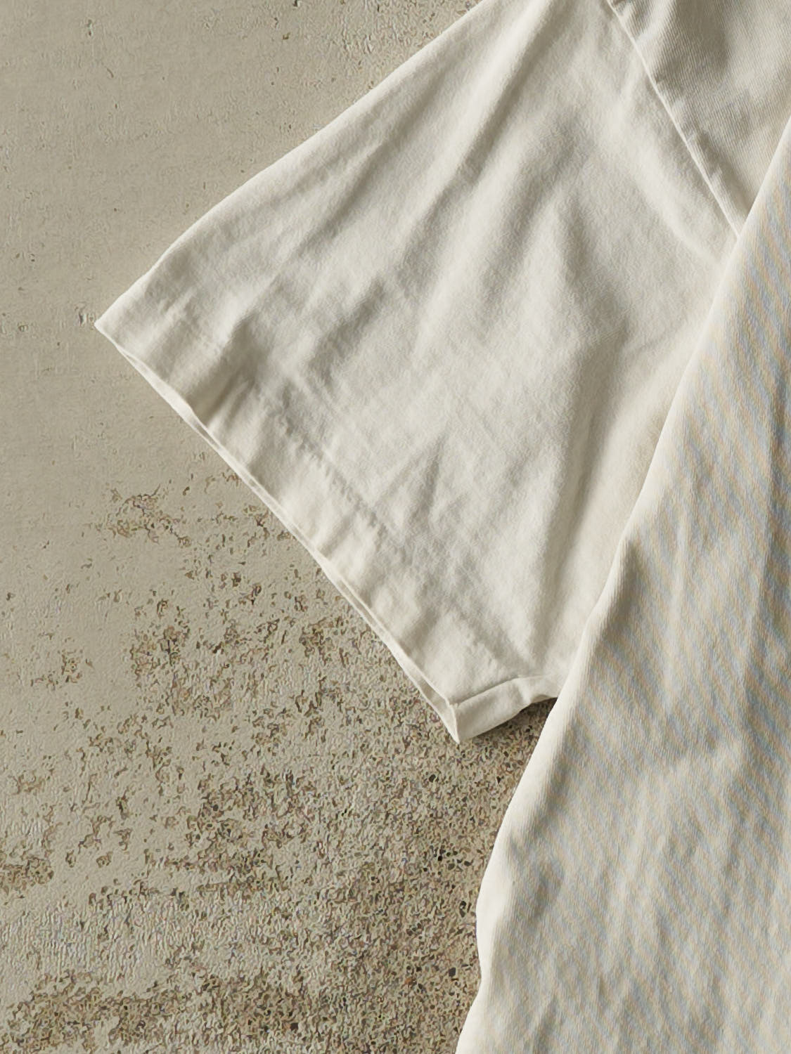 Vintage 90s White Brooks Logo Tee (L)