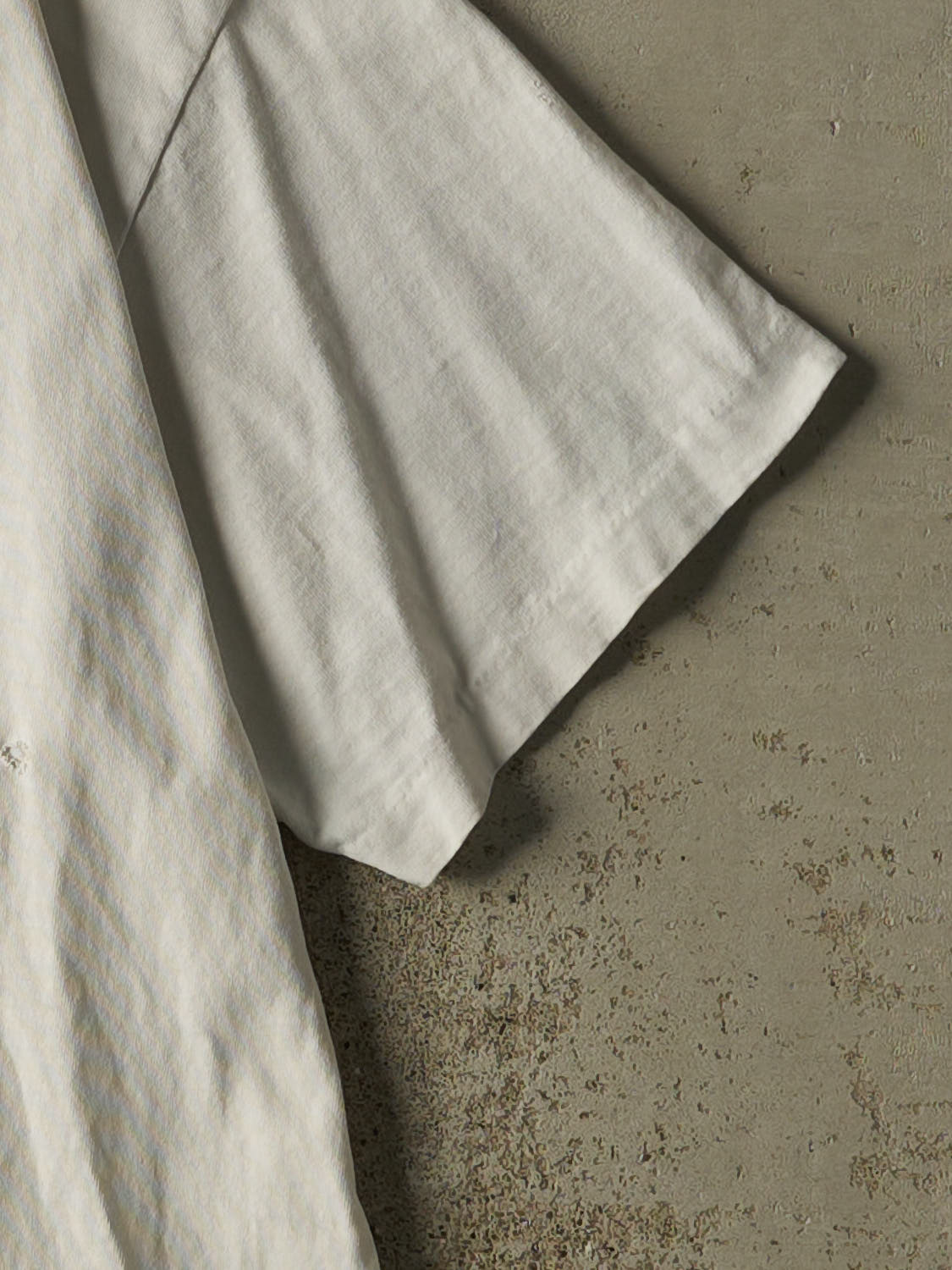Vintage 90s White Brooks Logo Tee (L)