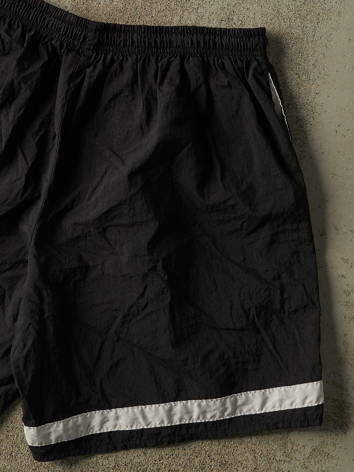 Vintage 80s Black Nike Track Shorts (31x7)