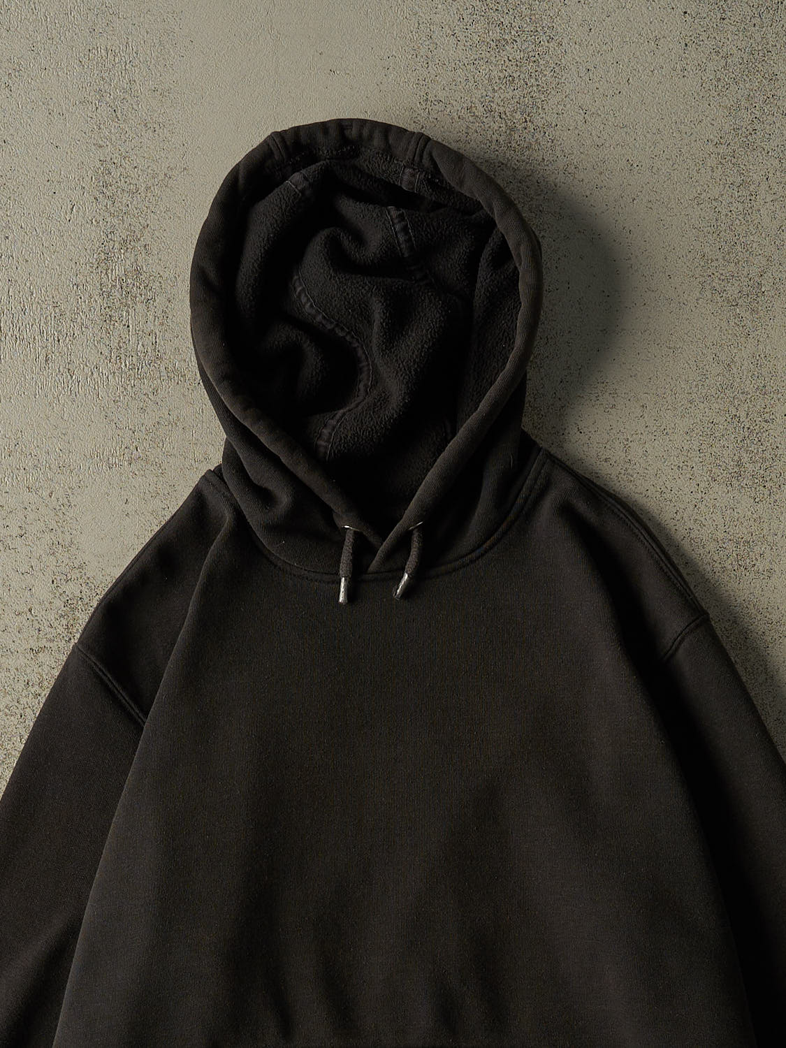Vintage Y2K Faded Black Carhartt Hoodie (L/XL)