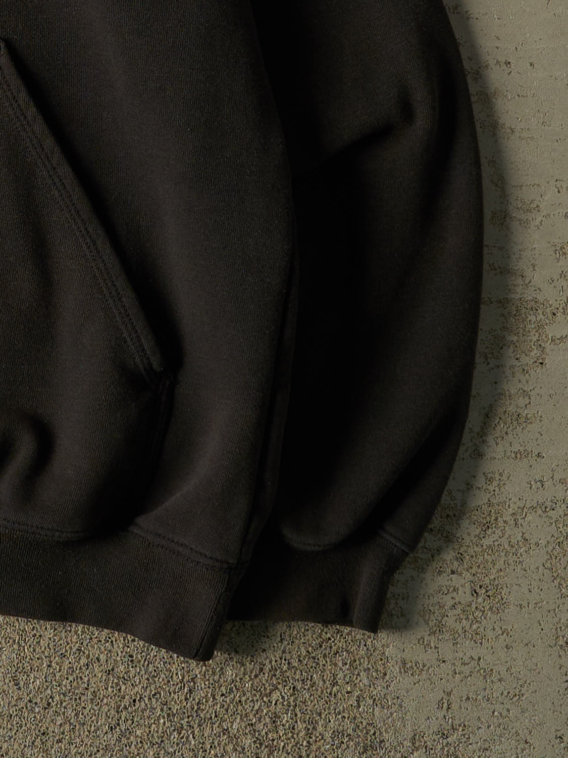 Vintage Y2K Faded Black Carhartt Hoodie (L/XL)