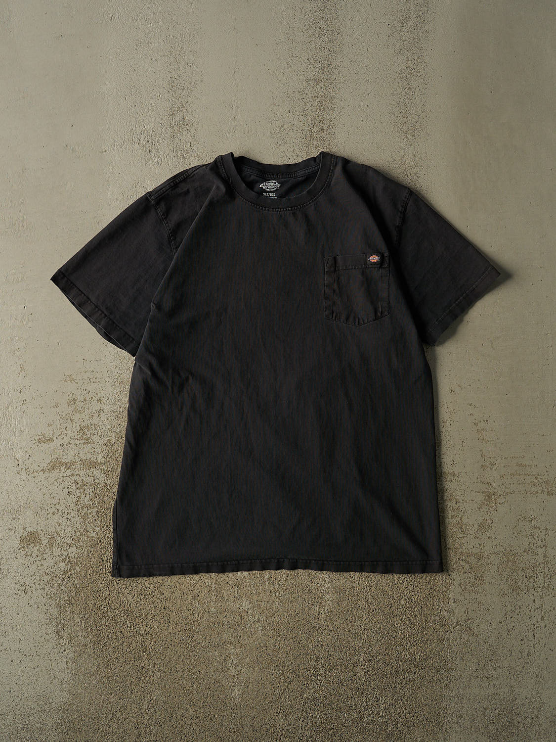 Vintage Y2K Faded Black Dickies Embroidered Pocket Tee (XL/XXL)