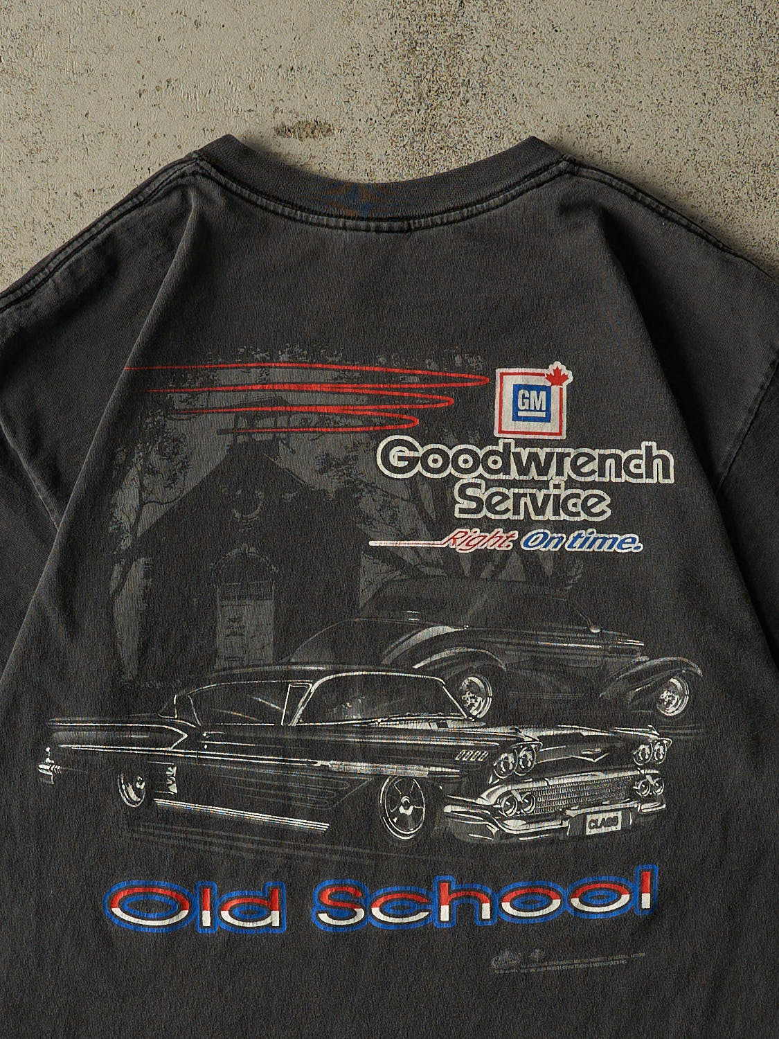 Vintage Y2K Faded Black GM Motors Old School Car Tee (L)