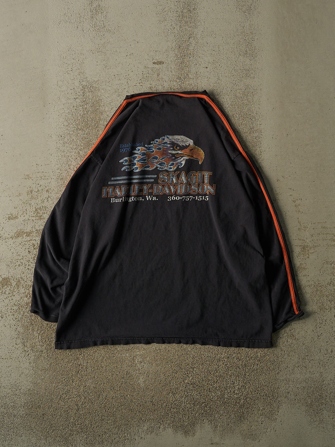 Vintage Y2K Faded Black Harley Davidson Burlington WA Long Sleeve (L/XL)