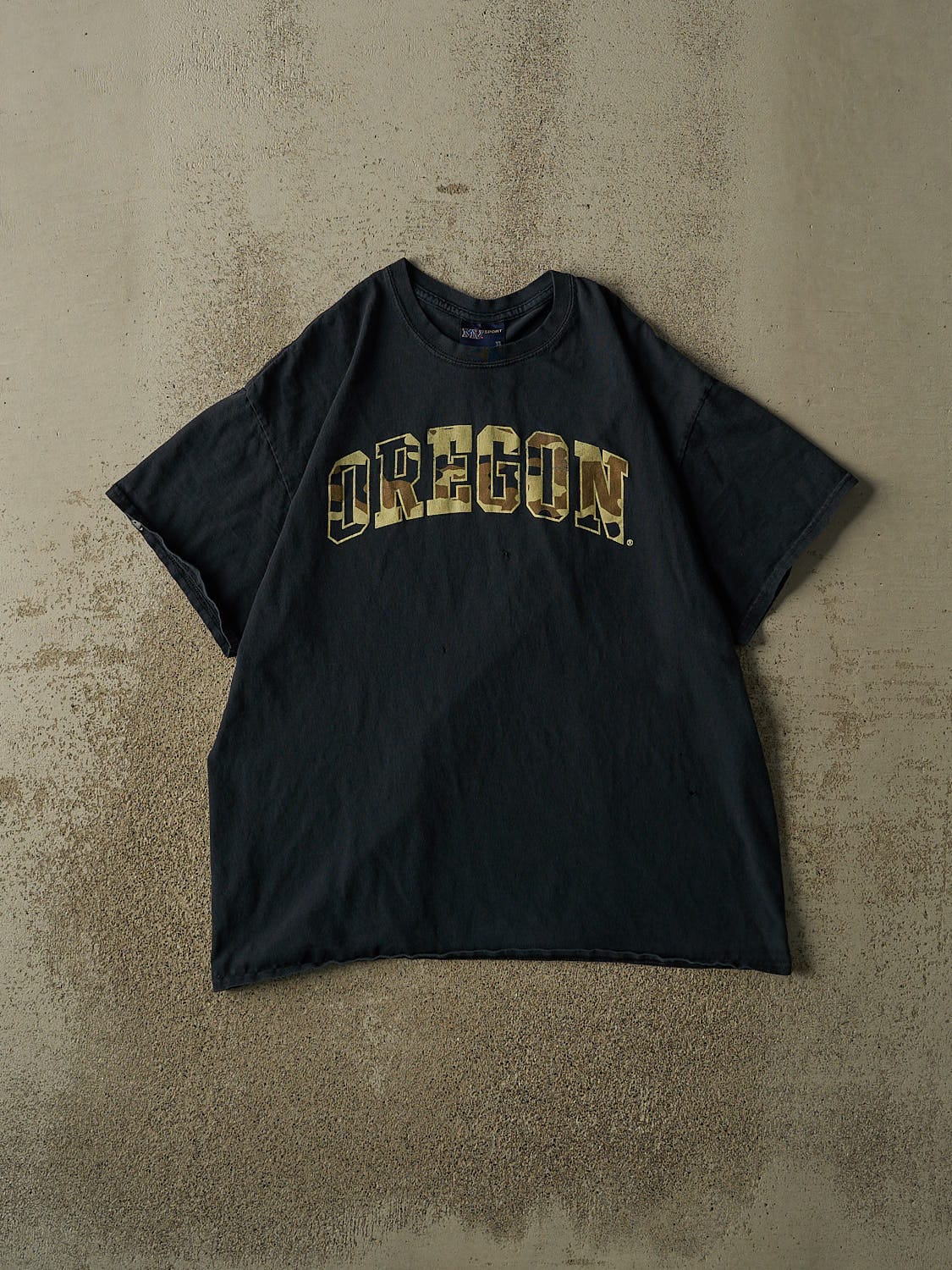 Vintage 90s Faded Black University of Oregon Camo Logo Tee (L/XL)