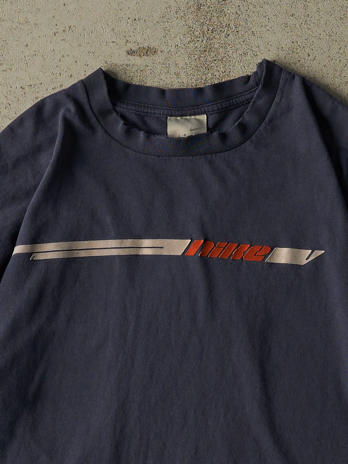 Vintage Y2K Navy Blue Nike Logo Tee (L/XL)