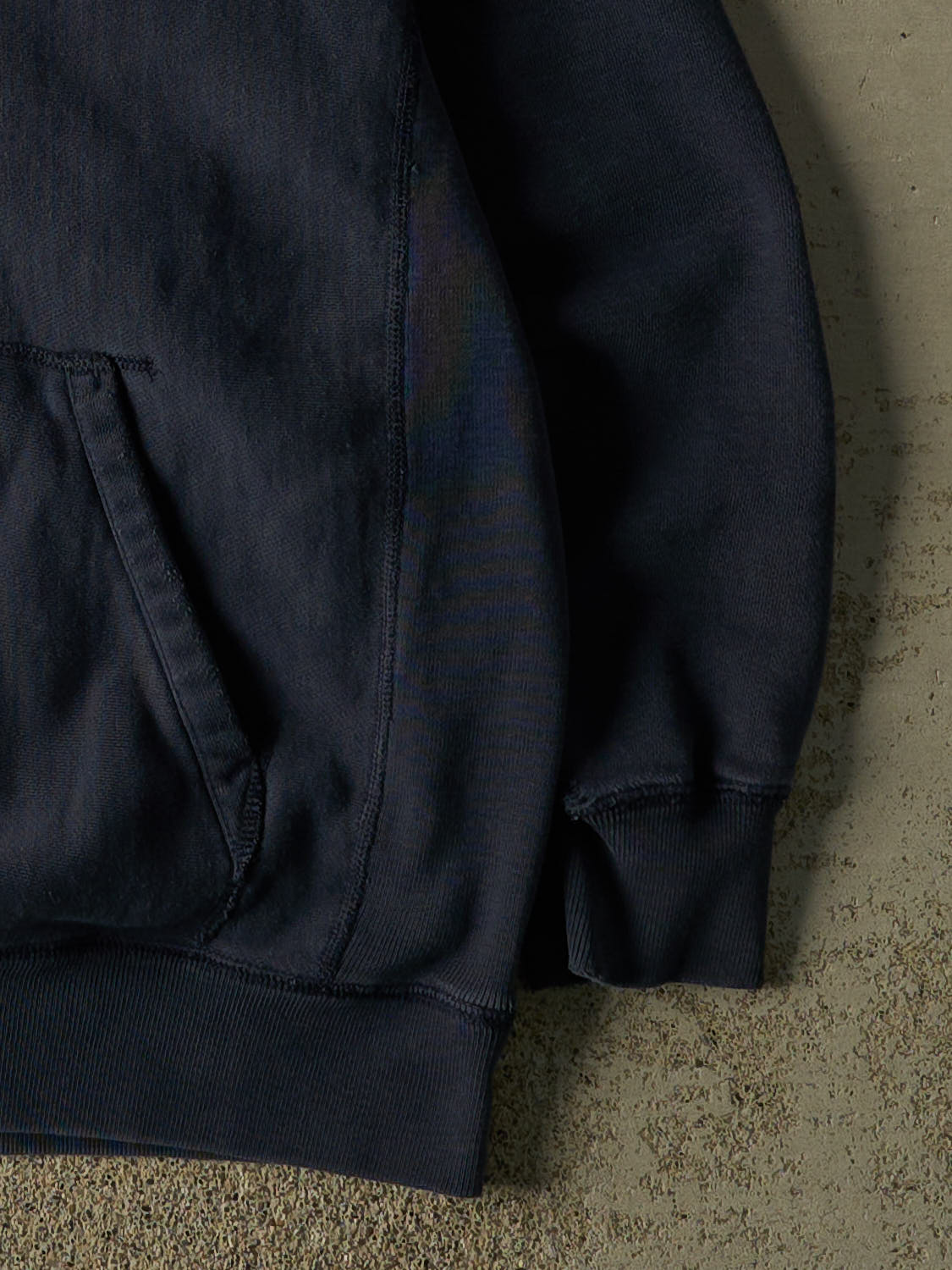 Vintage Y2K Navy Blue Gap Embroidered Hoodie (M)