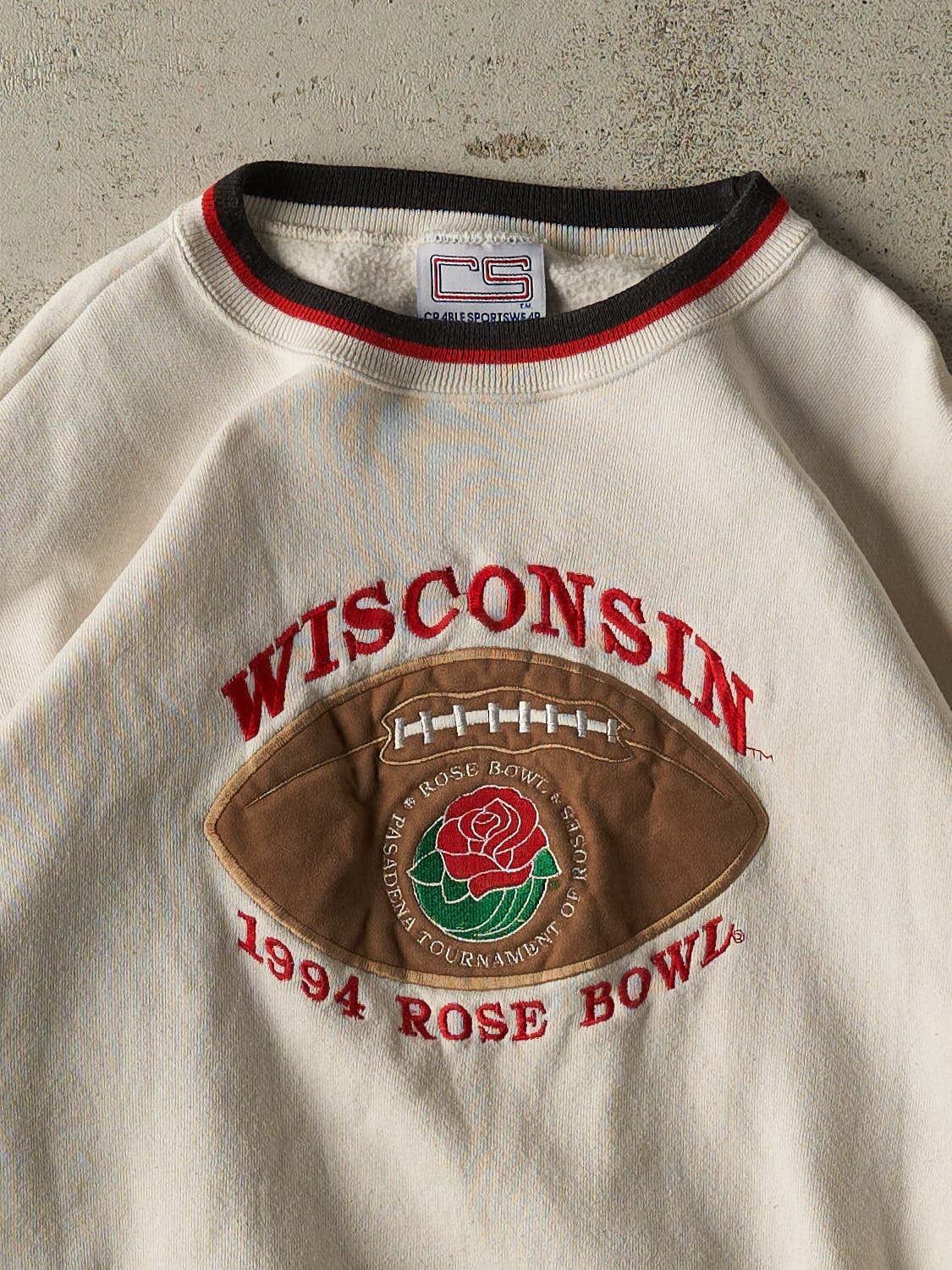 Vintage 94' Beige Wisconsin Rose Bowl Crewneck (L/XL)