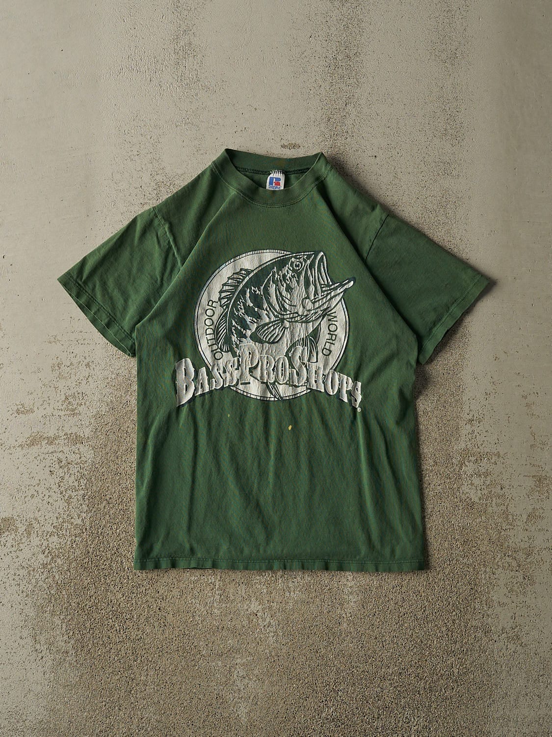 Vintage 90s Green Russell Athletic Bass Pro Shops Tee (S/M)