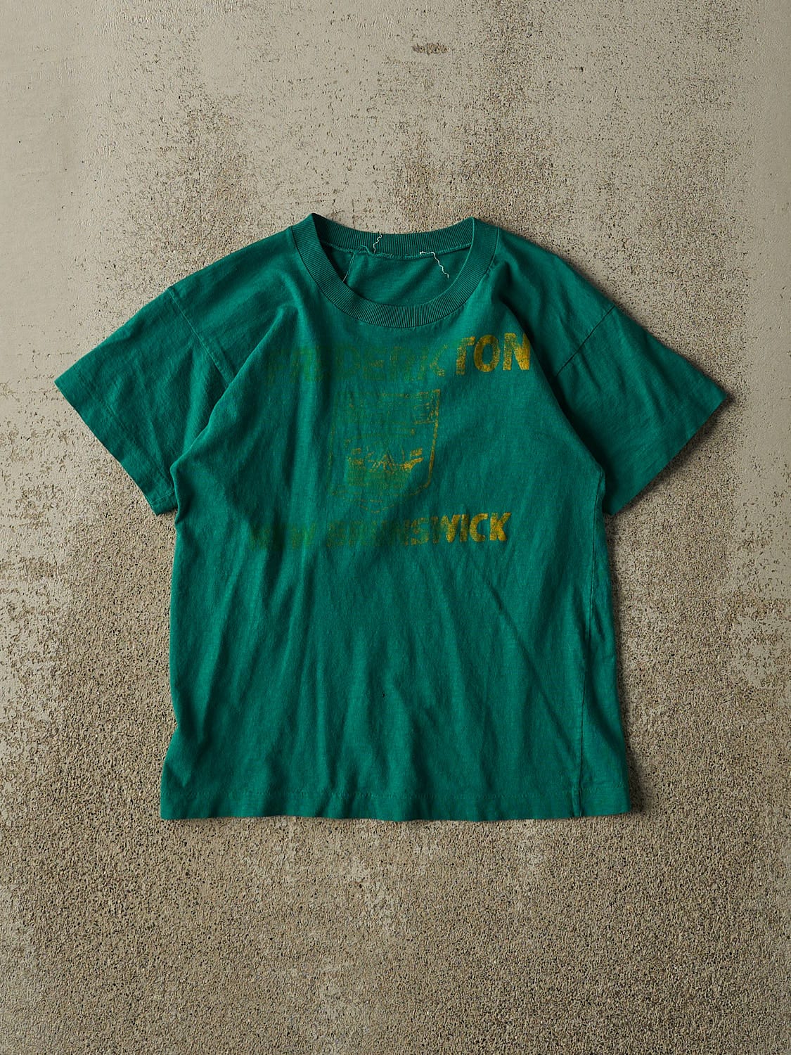 Vintage 80s Green Fredricton New Brunswick Baby Tee (XXS)