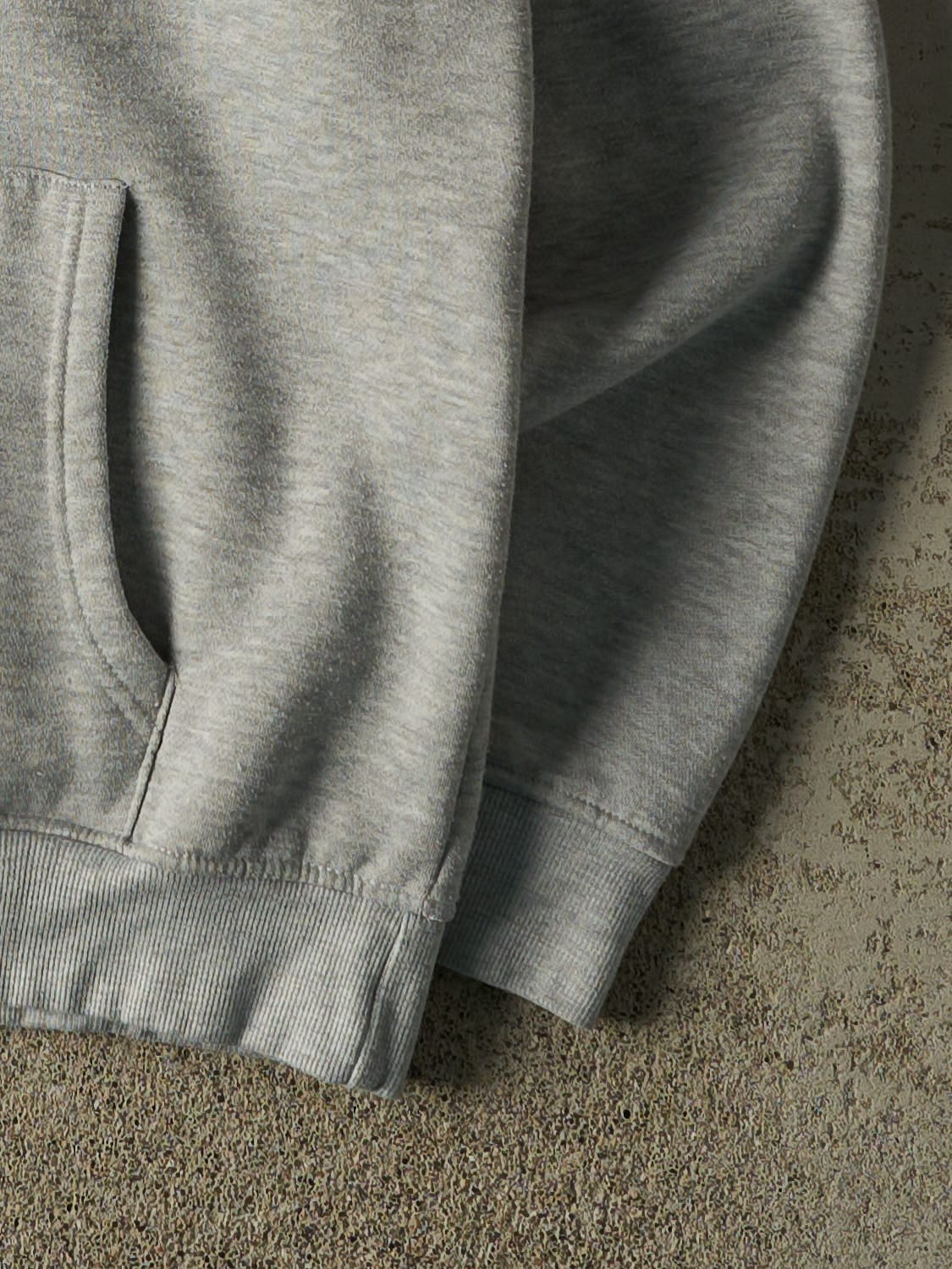 Vintage Y2K Grey Mercedes Benz AMG Formula One Team Hoodie (M/L)