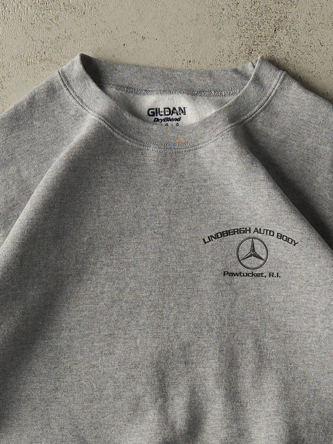Vintage Y2K Heather Grey Mercedes Benz Lindburgh Autobody Crewneck (L)