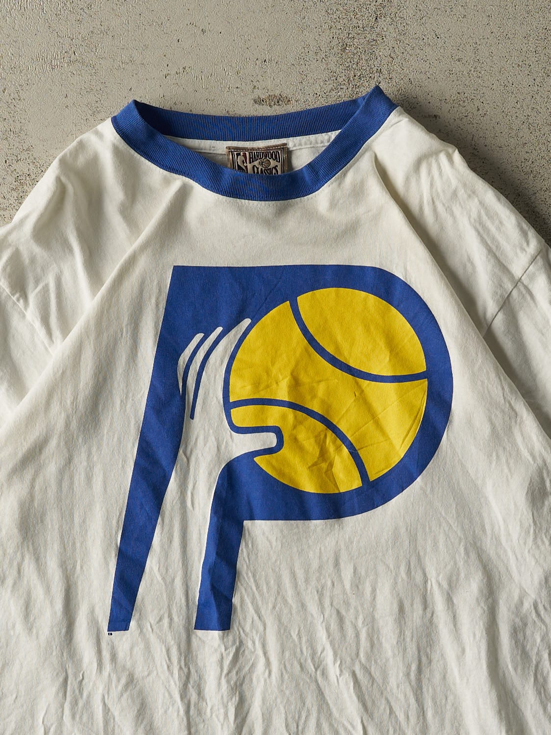 Vintage 90s White Indiana Pacers Ringer Tee (XL)
