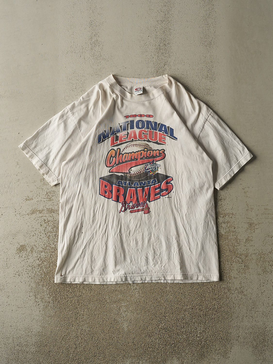 Vintage 99' White Atlanta Braves National Leauge Champions Tee (XL)