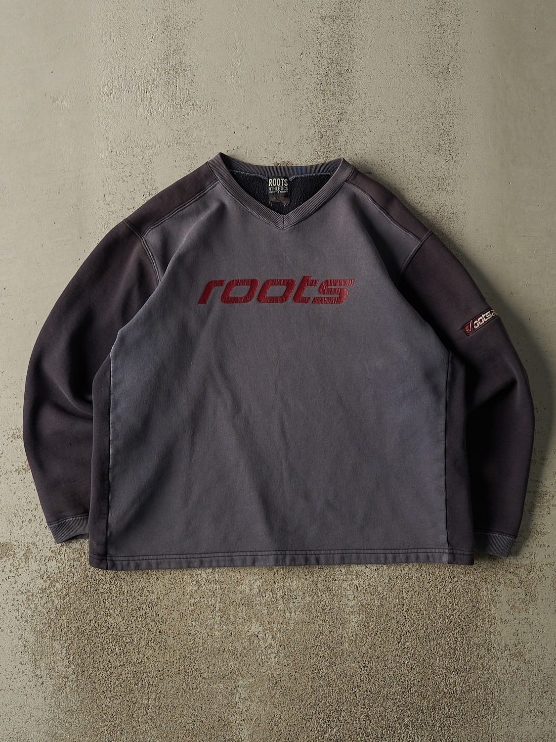 Vintage Y2K Slate Blue Roots V-Neck Sweater (M/L)