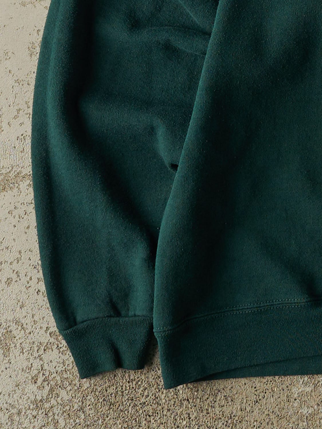 Vintage 90s Green Planet Hollywood Las Vegas Embroidered Crewneck (S/M)