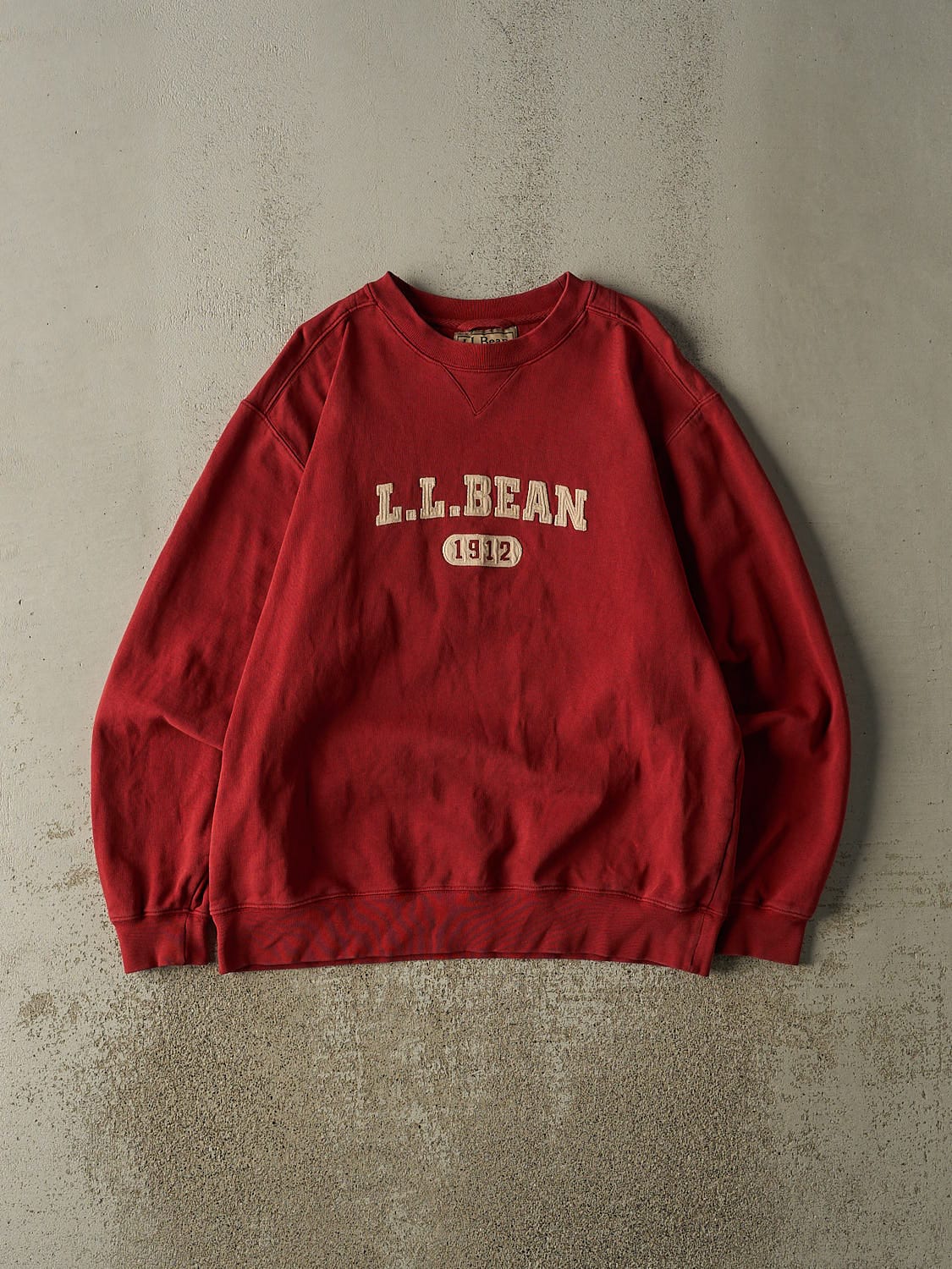 Vintage Y2K Red LL Bean Embroidered Crewneck (L/XL)