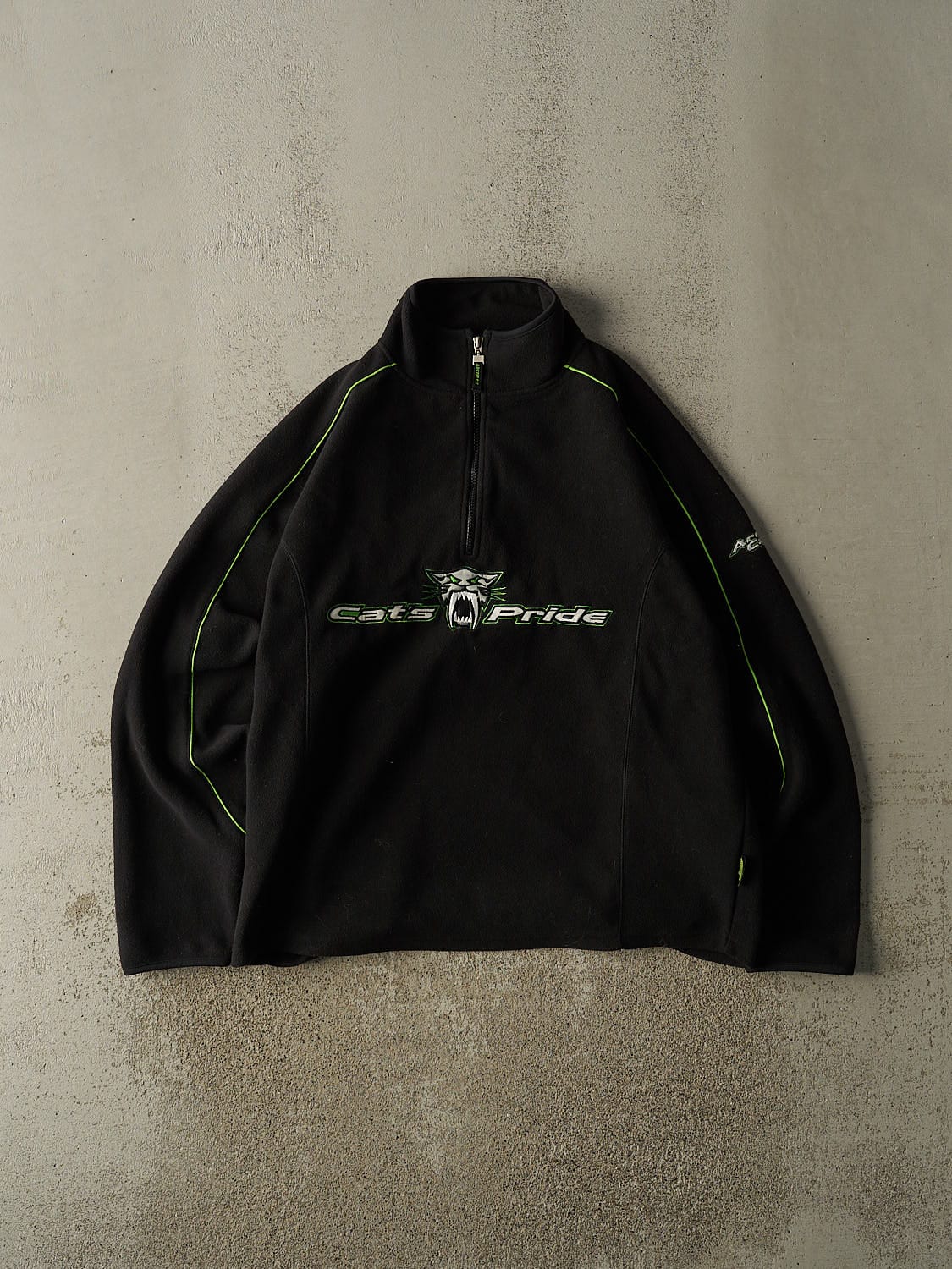 Vintage Y2K Black Arctic Cat Quarter Zip Fleece (L/XL)