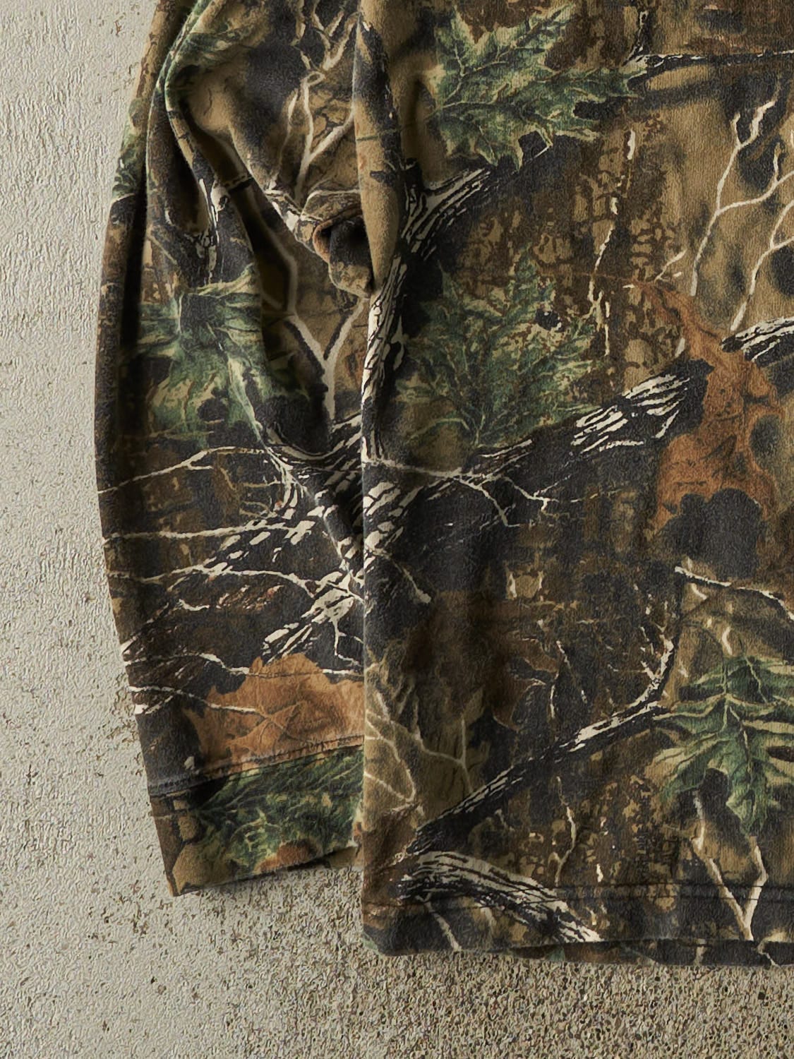 Vintage 90s Camo Turtle Neck Long Sleeve (XL/XXL)