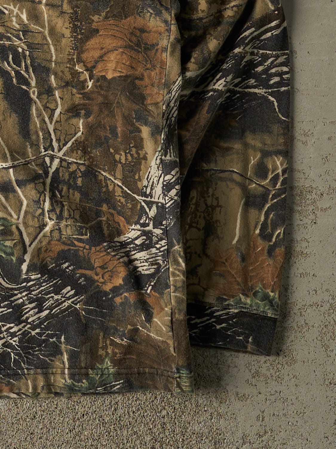 Vintage 90s Camo Turtle Neck Long Sleeve (XL/XXL)