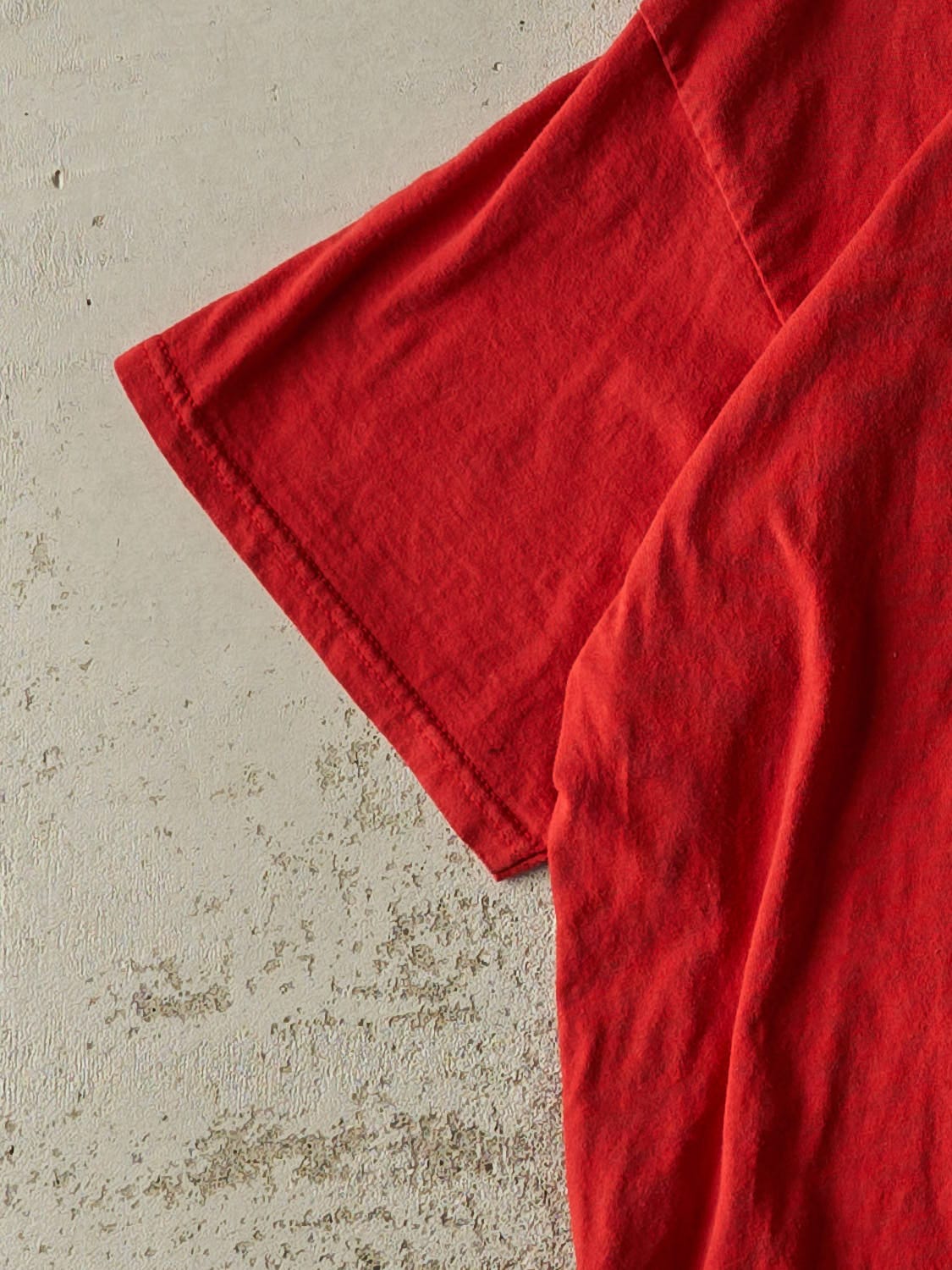 Vintage Y2K Red Budweiser "Great Times Are Waiting" Tee (L/XL)