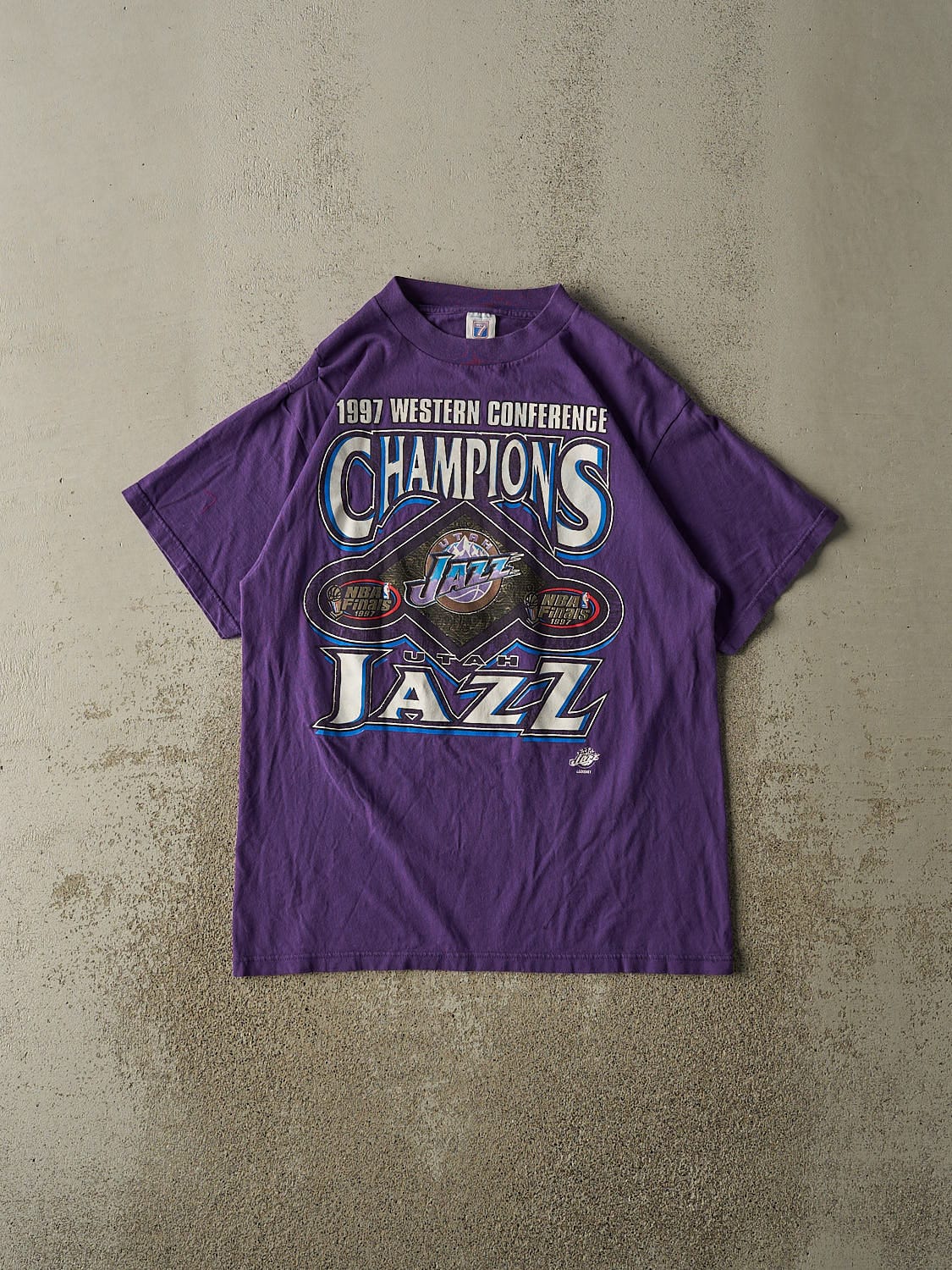 Vintage 97' Purple Utah Jazz NBA Finals Tee (M/L)