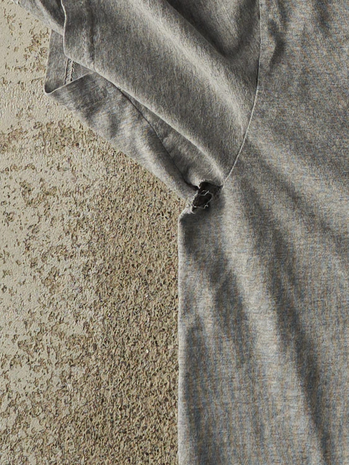 Vintage Y2K Grey Nike Logo Tee (L)