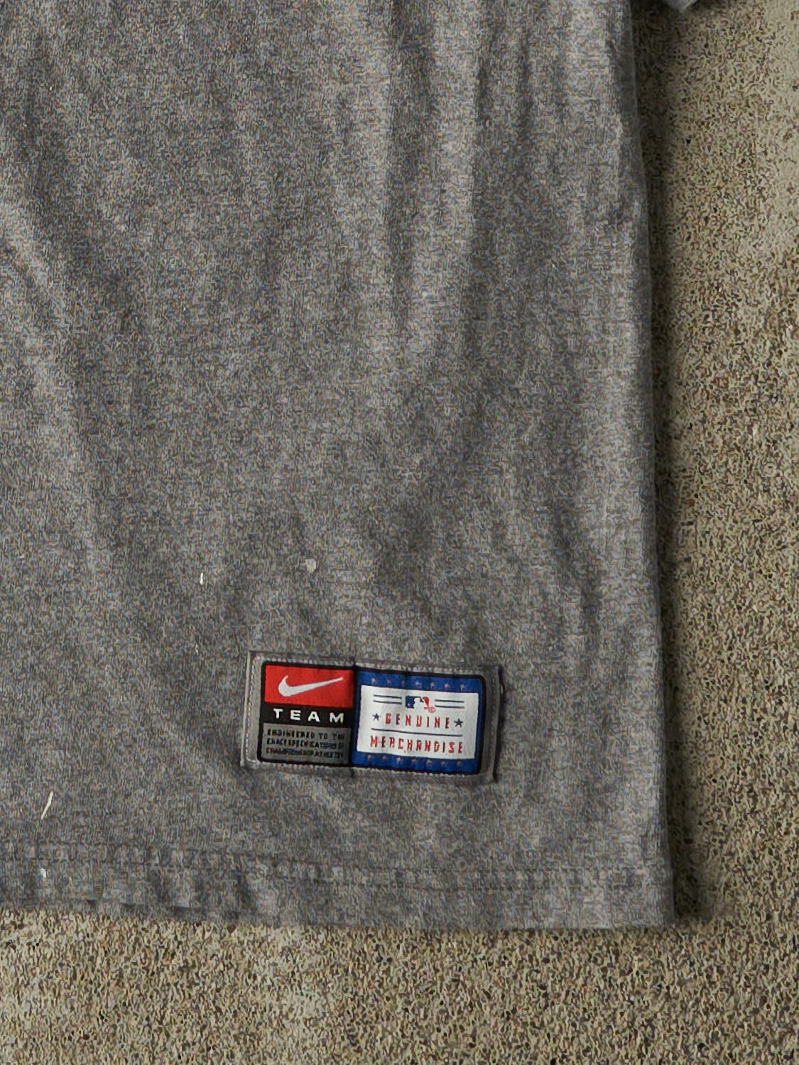 Vintage Y2K Grey Nike Toronto Blue Jays Tee (L)