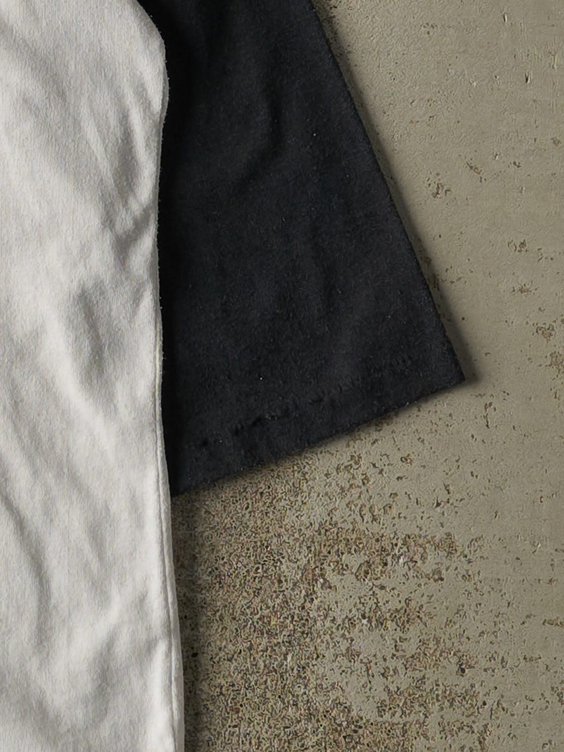 Vintage 80s White & Black Raglan Tee (XS/S)