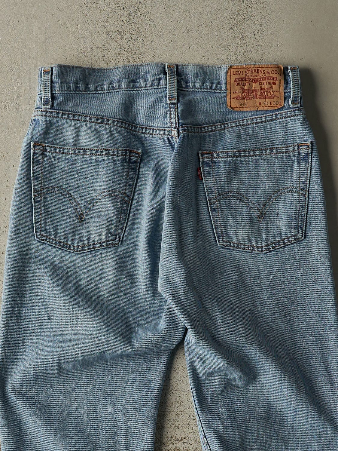 Vintage 90s Light Wash Levi's 505 Jeans (28x28)
