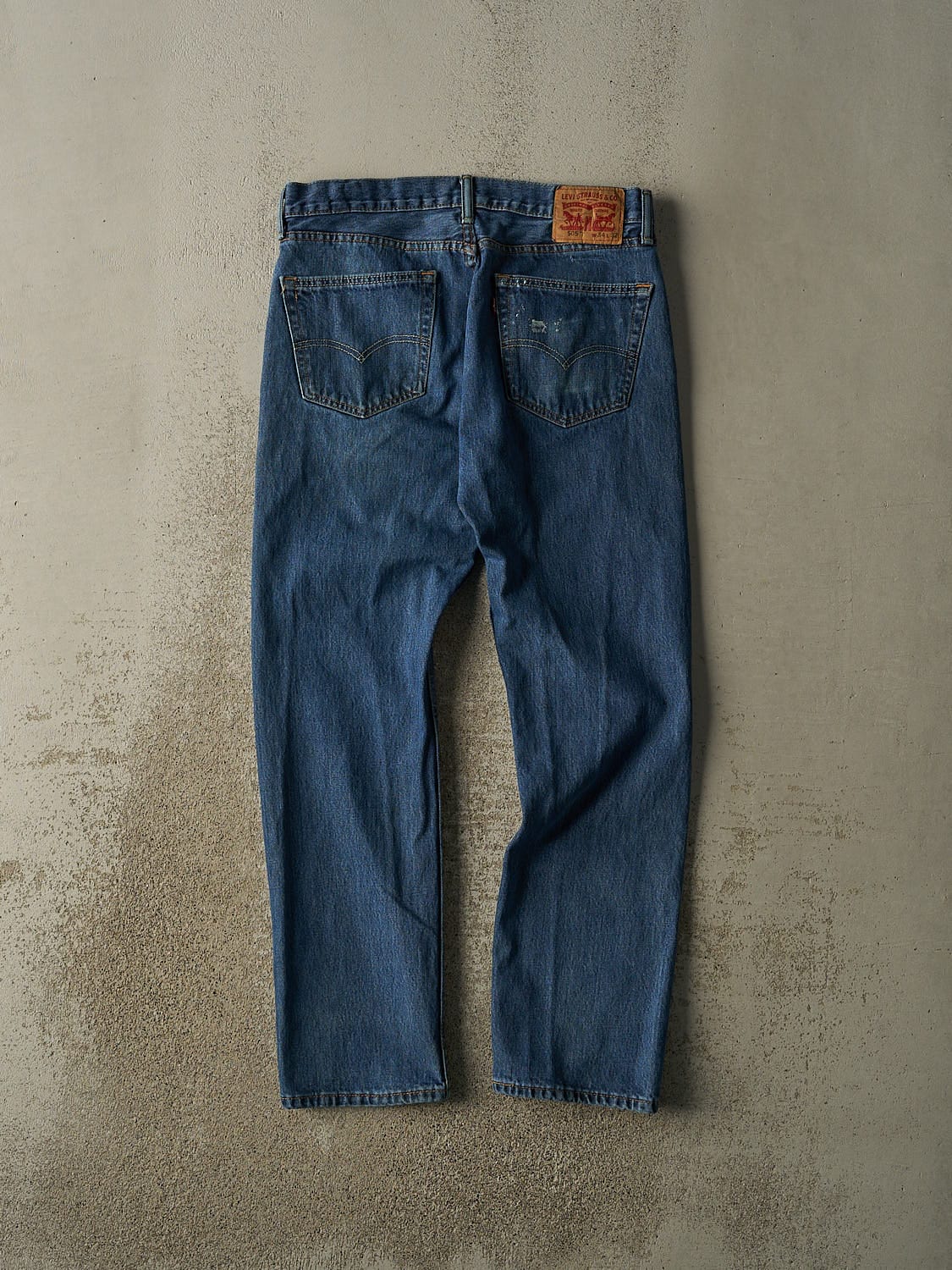 Vintage Y2K Mid Wash Levi's 505 Jeans (34x31.5)