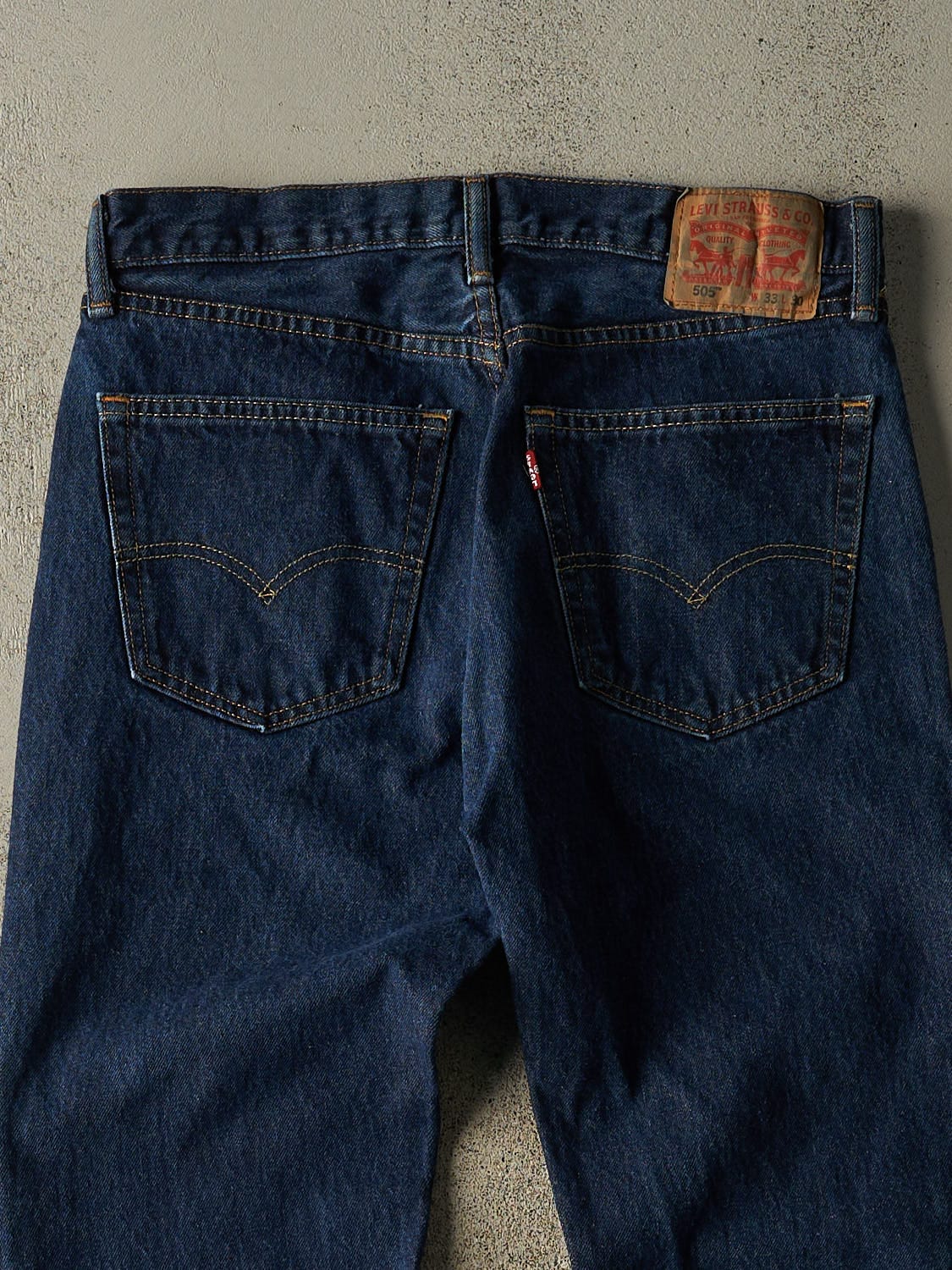 Vintage Y2K Dark Wash Levi's 505 Jeans (32x29.5)