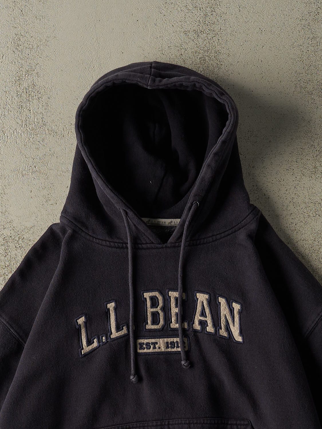 Vintage 90s Navy Blue LL Bean Embroidered Hoodie (M)