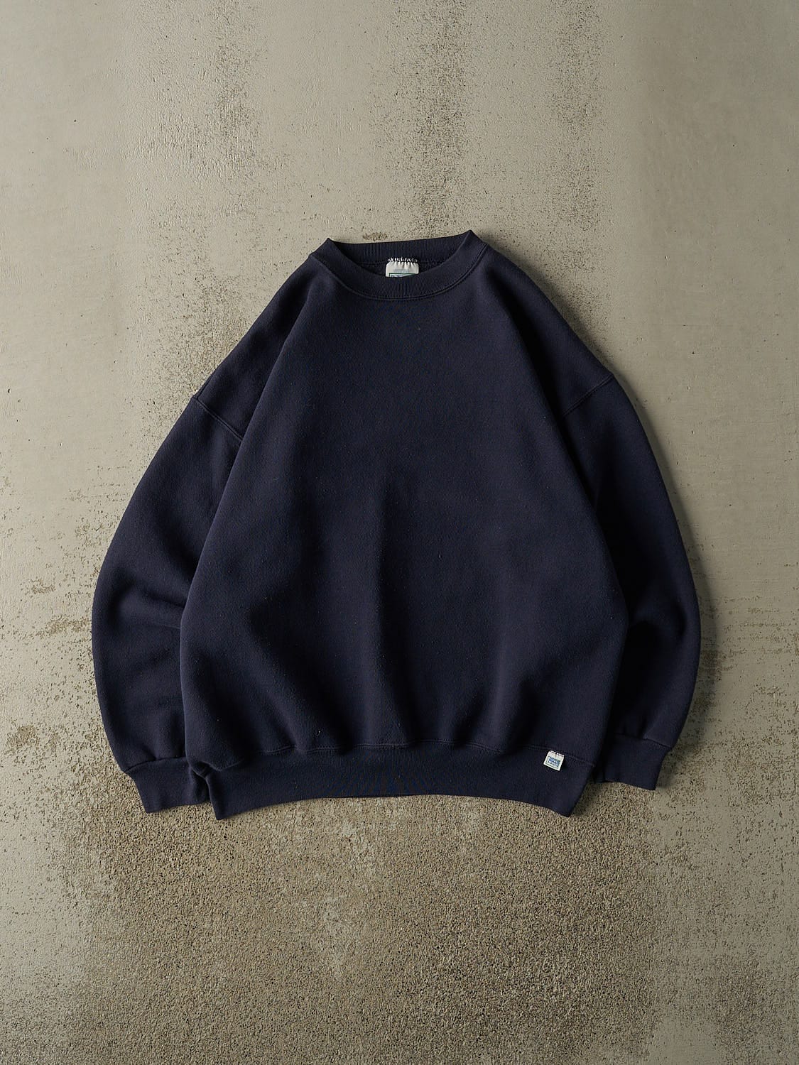 Vintage 90s Navy Blue Discus Athletic Blank Crewneck (L/XL)