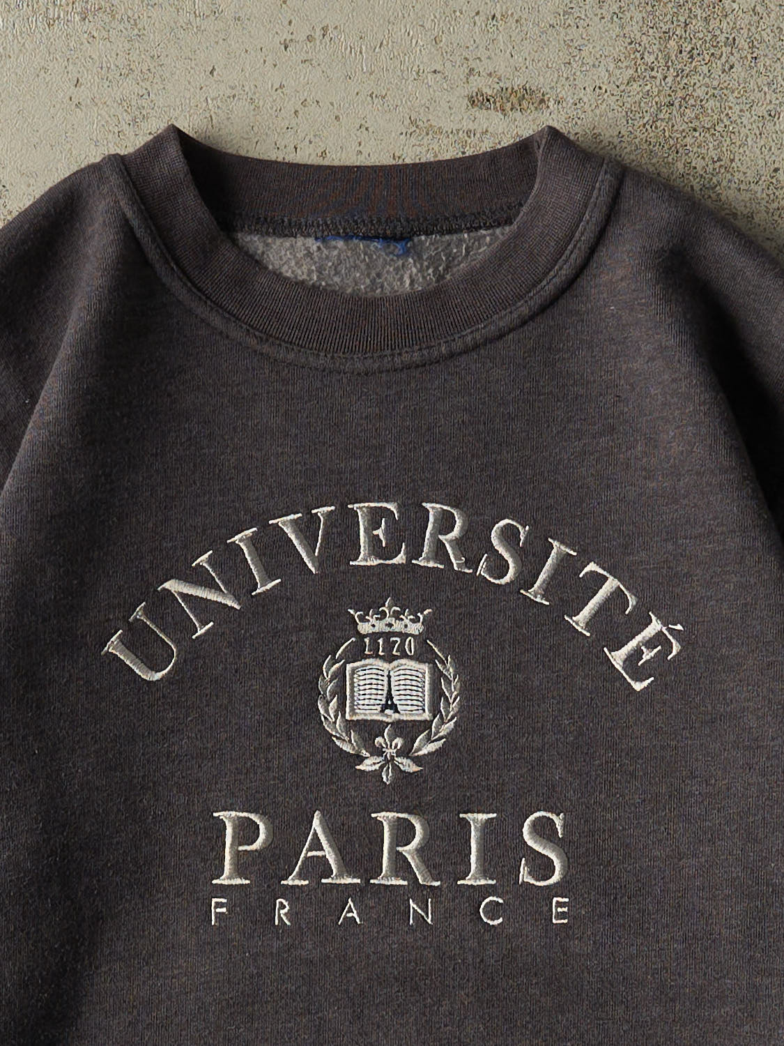 Vintage Y2K Charcoal Grey University of Paris Crewneck (XS/S)