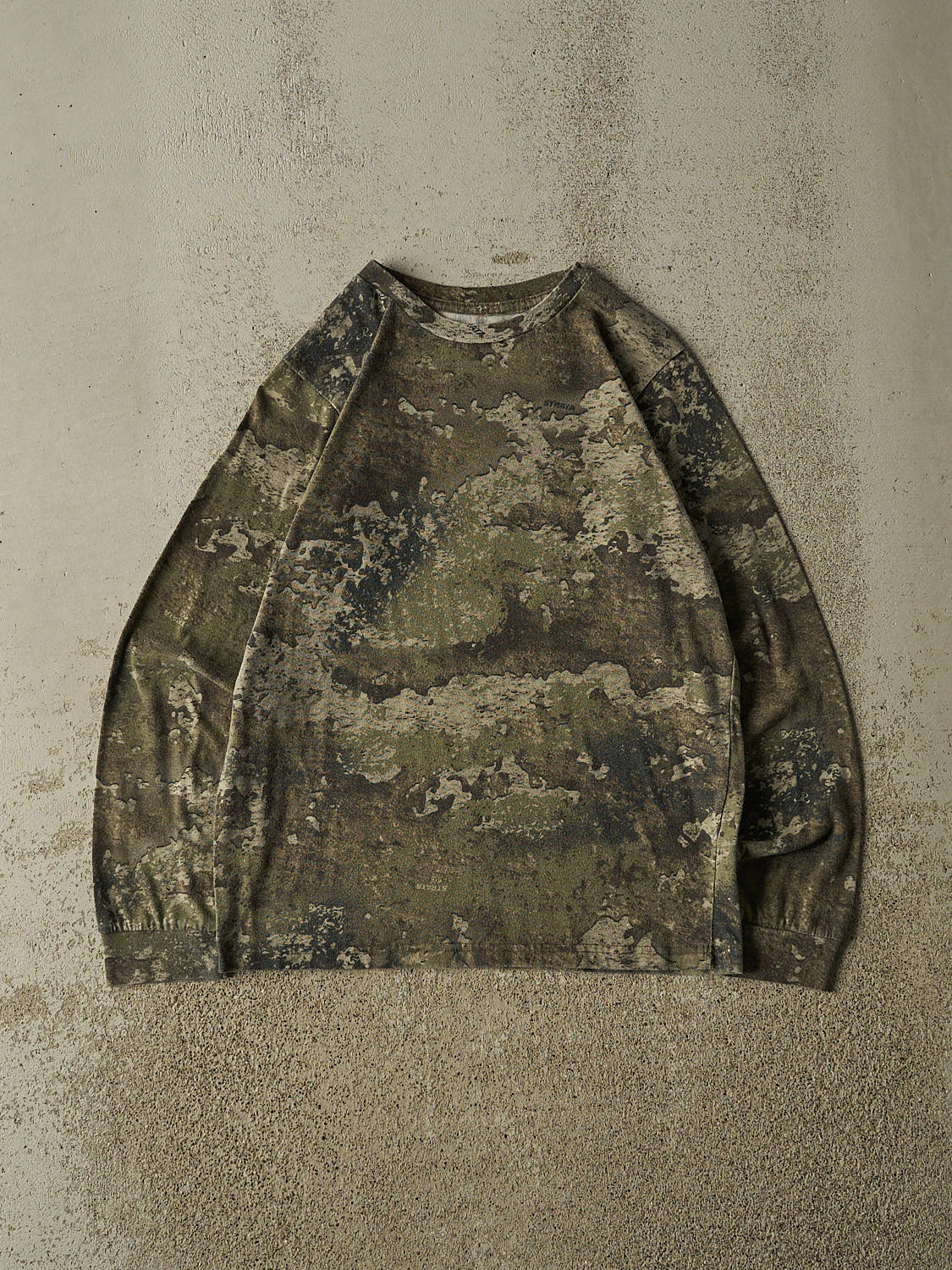 Vintage Y2K Camo Redhead Long Sleeve (XS)