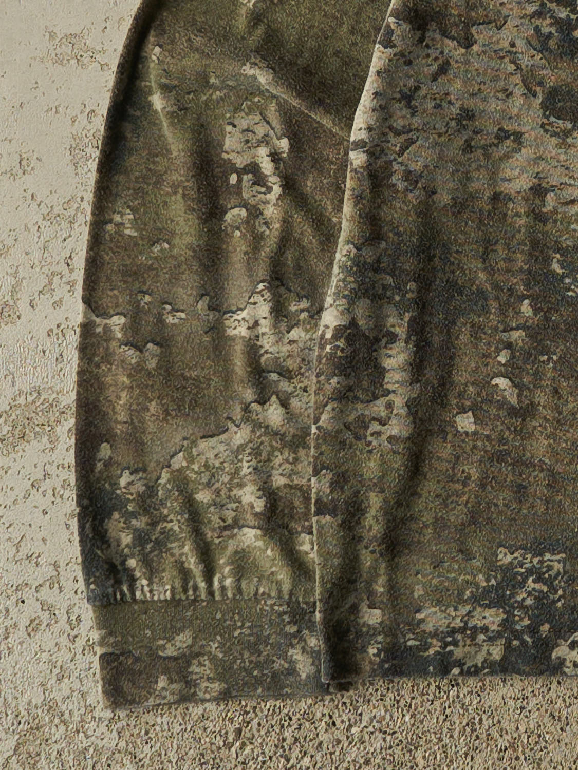 Vintage Y2K Camo Redhead Long Sleeve (XS)