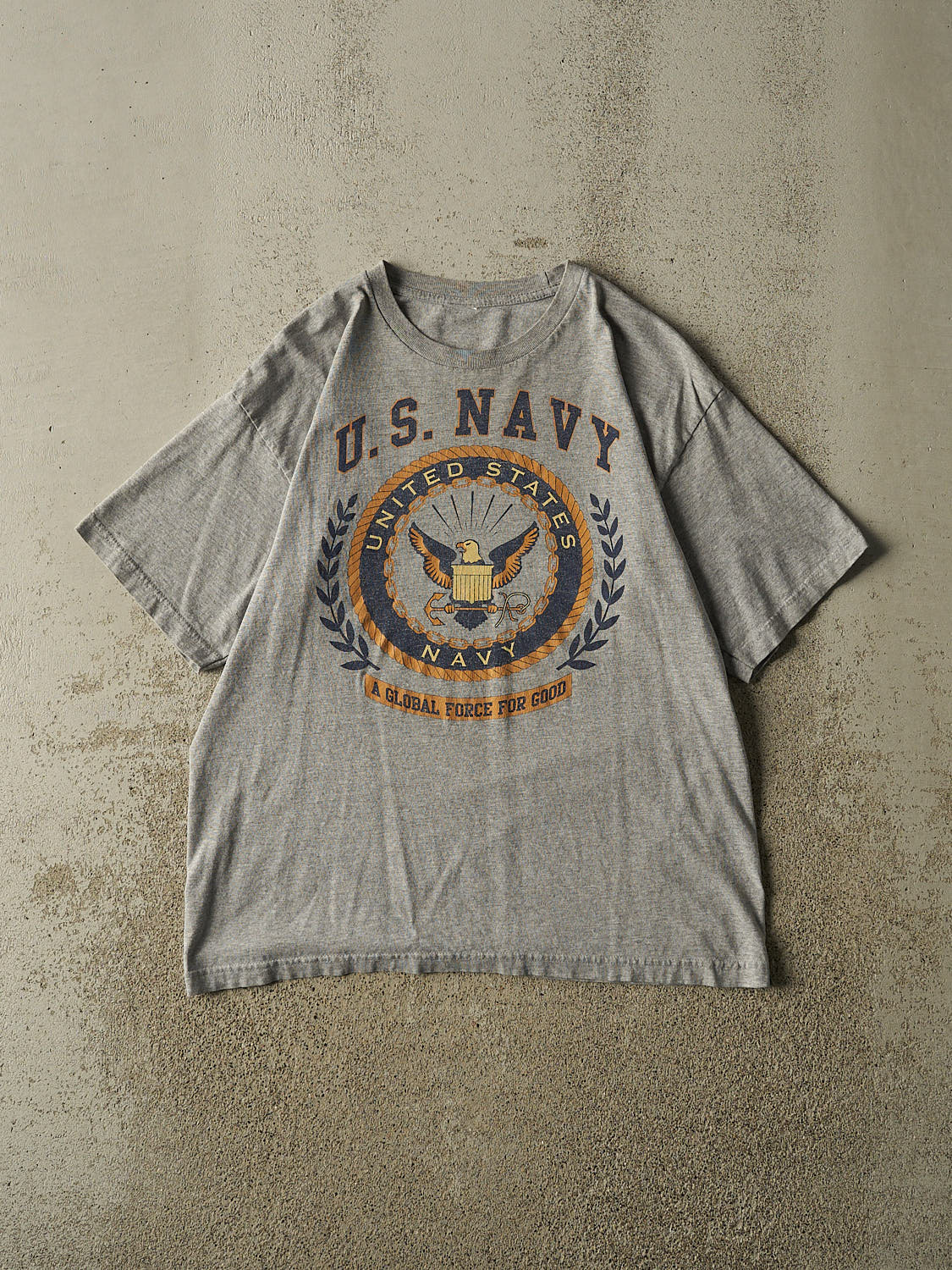 Vintage Y2K Grey United States Navy Logo Tee (M/L)