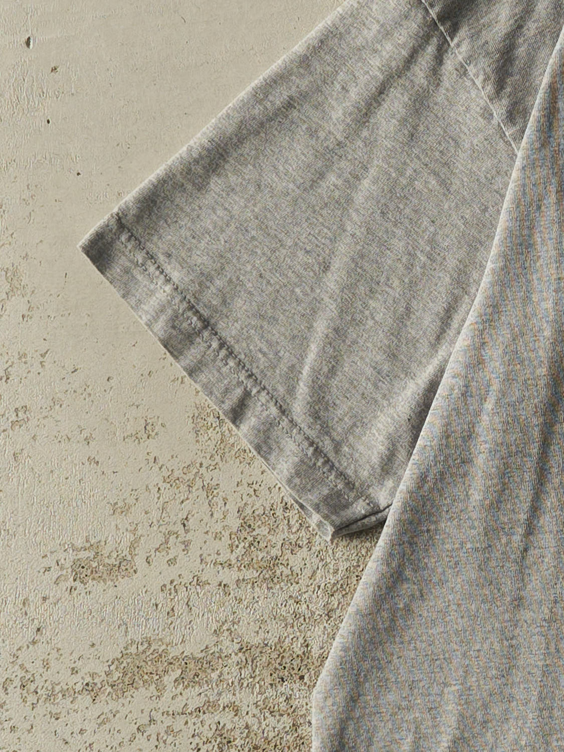 Vintage Y2K Grey United States Navy Logo Tee (M/L)