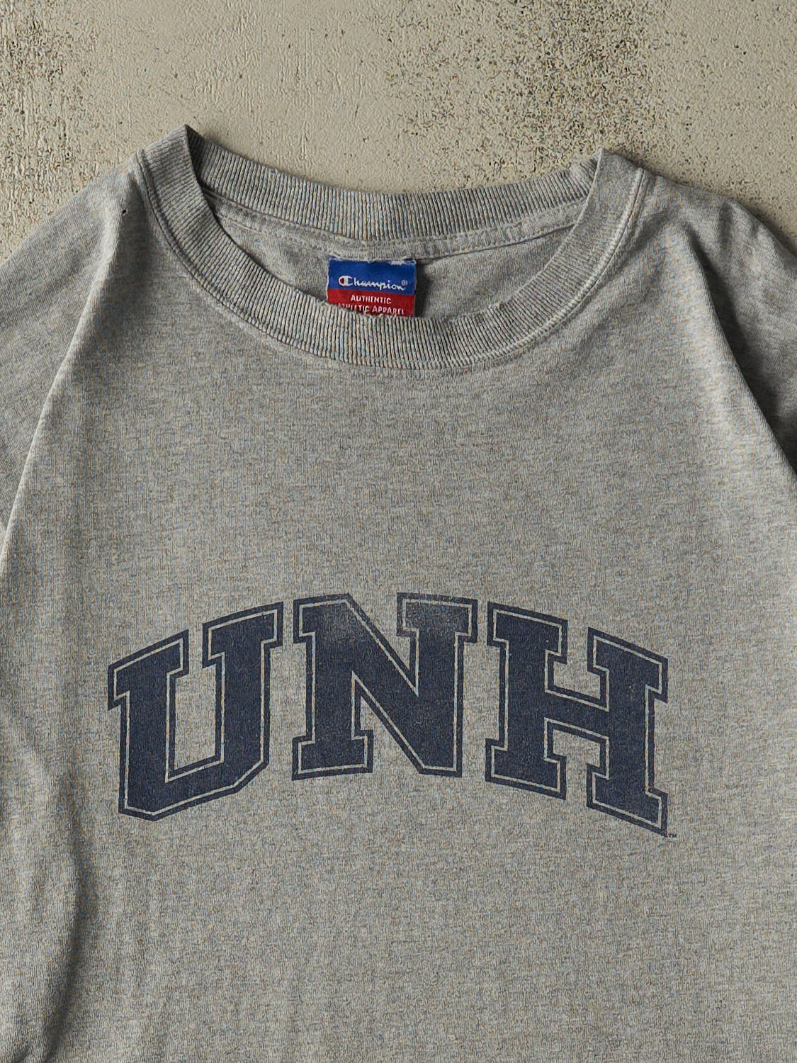 Vintage 90s Grey University of New Hampshire Tee (XXL)